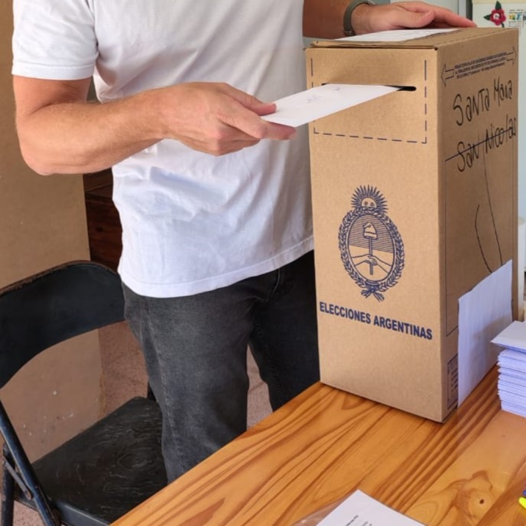 La legitimidad se construye con votos, no con excusas